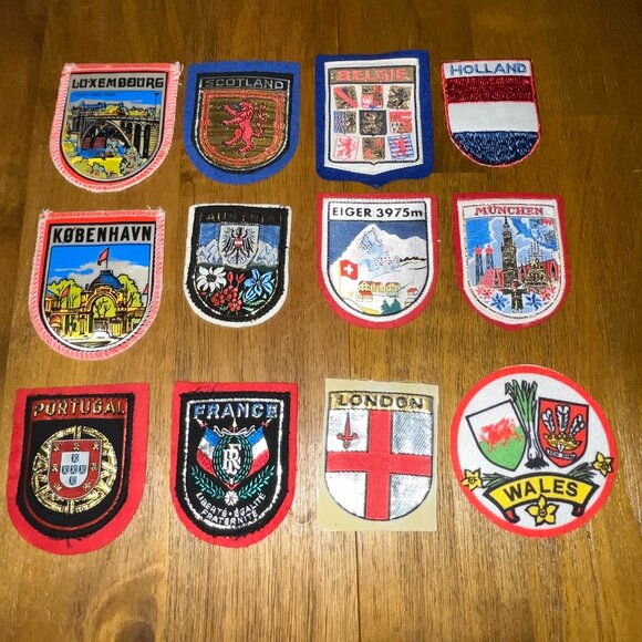 Set of 12 vintage European travel souvenir patches cloth and embroidered - Picture 1 of 13